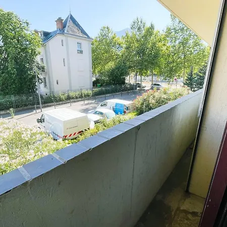 #fq The Break - - Balcony Apartment *
