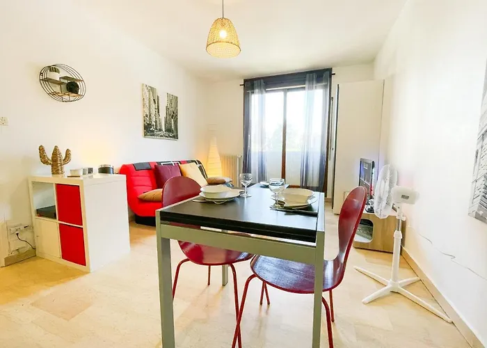 #fq The Break - Balcony * גרנובל